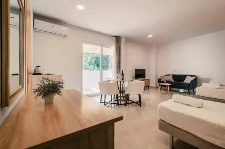 Bamboo Suites Adults Only - 131