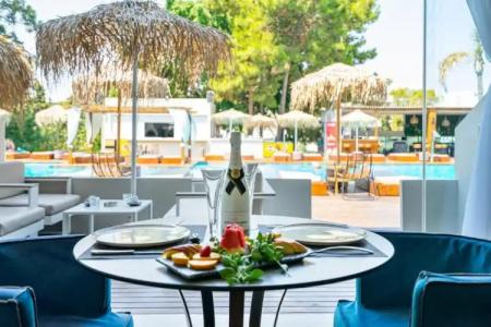 Bamboo Suites Adults Only - 18