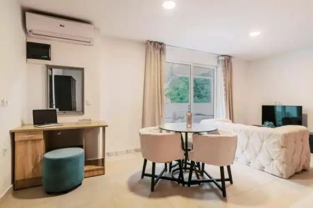 Bamboo Suites Adults Only - 99