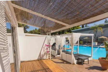 Bamboo Suites Adults Only - 90