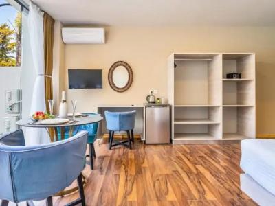 Bamboo Suites Adults Only - 23