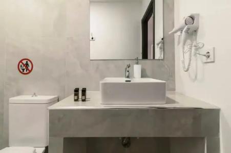 Bamboo Suites Adults Only - 75