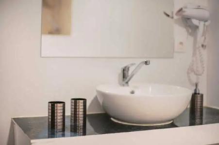 Bamboo Suites Adults Only - 53