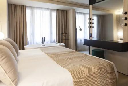 Nivia Born Boutique - 50