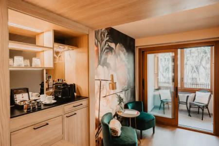 Nivia Born Boutique - 45