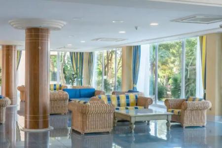 Can Picafort Palace - 11