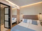 2 Bedrooms Suite Apartment