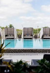 AC Miami Dadeland - 17