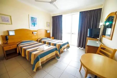 Bora Bora Ibiza Malta Resort - Music - Adults Only 18 Plus - 32