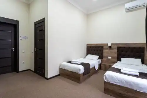 The Royal Stay - Xumo Arena - 14