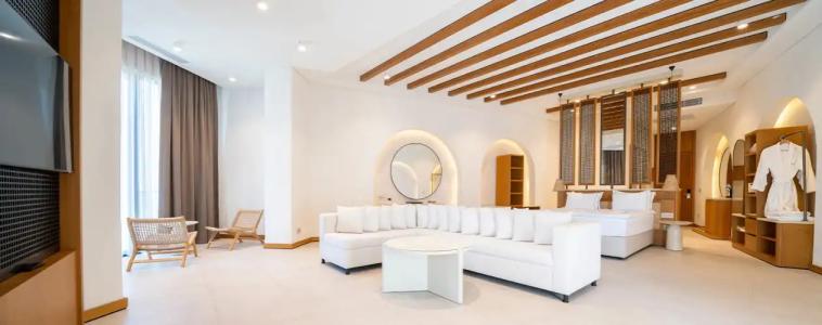 Selectum Luxury Door'a - 100