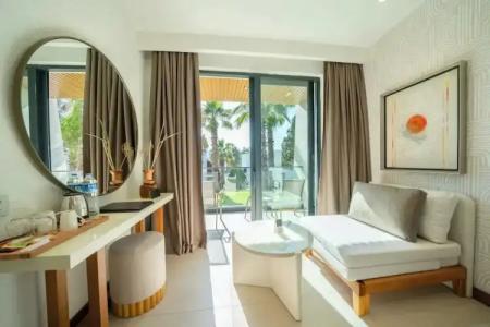 Selectum Luxury Door'a - 90