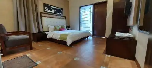 The Palm Aryan - A Boutique - 29