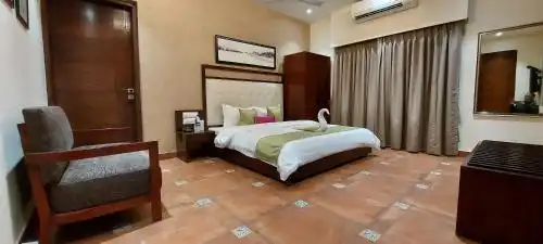 The Palm Aryan - A Boutique - 3