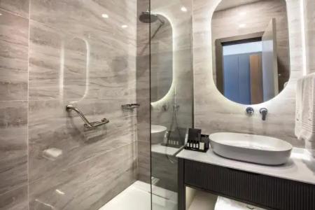 Unique Life Style - 57