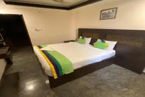 Connect Hotels Palm Tree