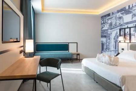 Modica Boutique - 51