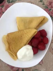 Family Guest House - 4