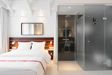 Ruby Ella Cologne - 11