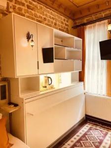 Astra Boutique - 34