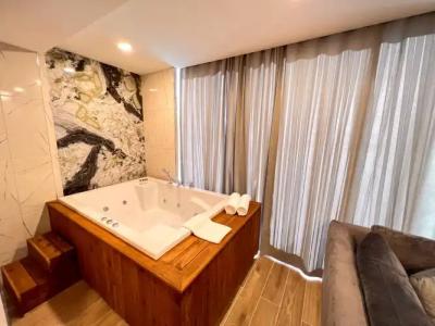 Old Town Point & Spa - 69