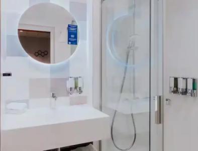 Hampton by Hilton Warsaw Reduta - 48