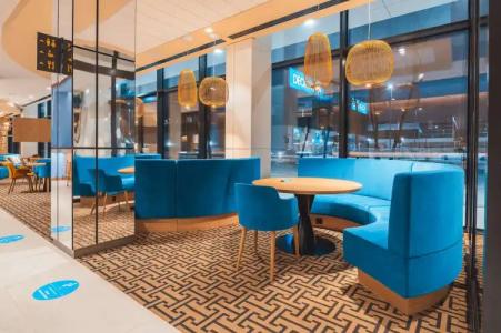 Hampton by Hilton Warsaw Reduta - 1
