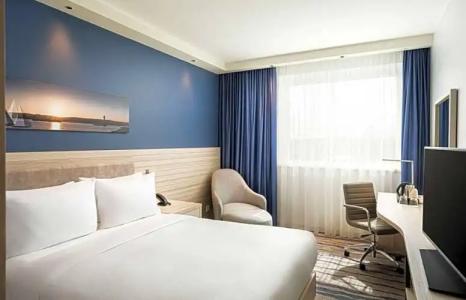 Hampton By Hilton Kiel - 10