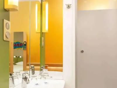 Ibis Budget Warszawa Centrum - 33