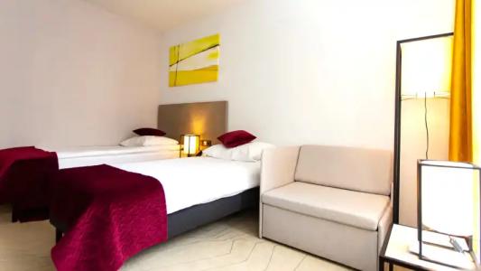 Arche Krakowska - 100