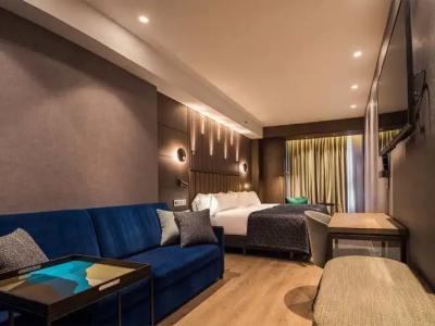 Catalonia Gran Vía - 61