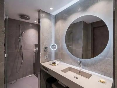 Catalonia Gran Vía - 63