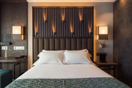 Catalonia Gran Vía - 44