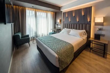 Catalonia Gran Vía - 42