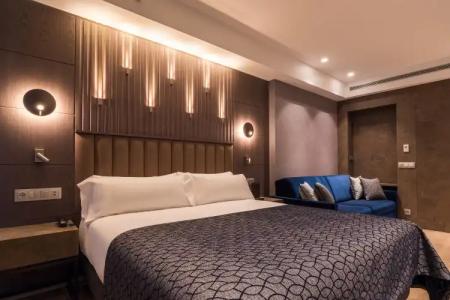 Catalonia Gran Vía - 5