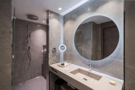 Catalonia Gran Vía - 55