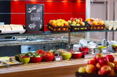 Ibis Styles Warszawa Centrum - 12