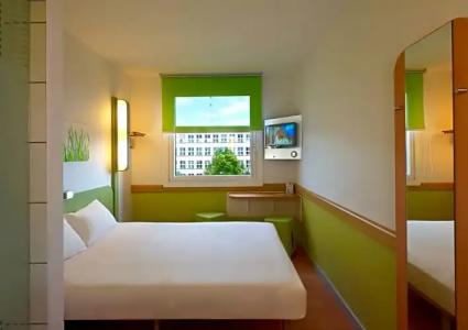 ibis budget Warszawa West Station - 11