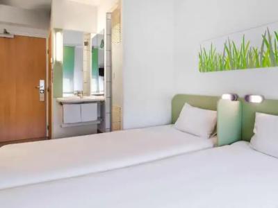 ibis budget Warszawa West Station - 23