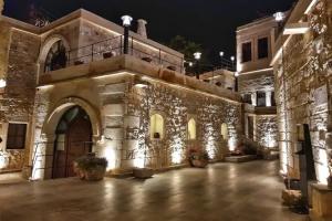 Elysion Cave Suites, Uerguep
