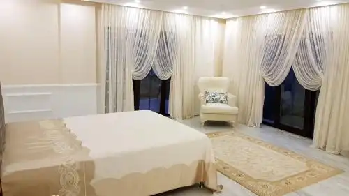 White Pavilion - 5