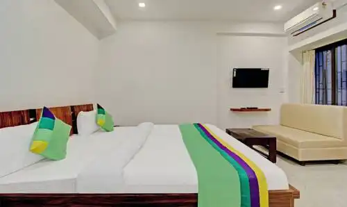 Treebo Trend Parkstone Thakurpukur - 38