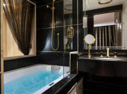 Paris j'Adore & Spa - 7