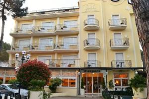 Hotiday Hotel Milano Marittima, Milano Marittima