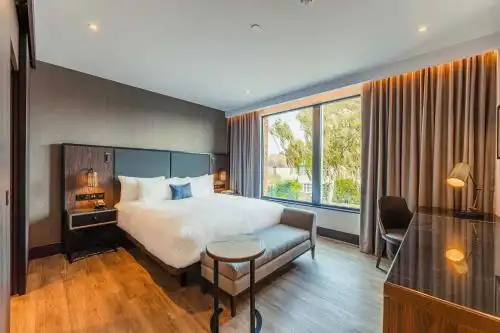 The Fellows House Cambridge, Curio Collection By Hilton - 14