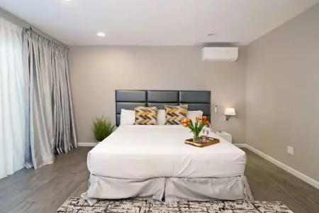 The Sands of La Jolla - 68