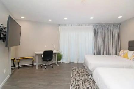 The Sands of La Jolla - 79