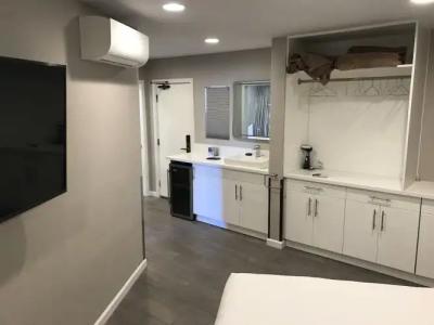 The Sands of La Jolla - 67