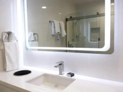 The Sands of La Jolla - 10