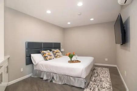 The Sands of La Jolla - 74